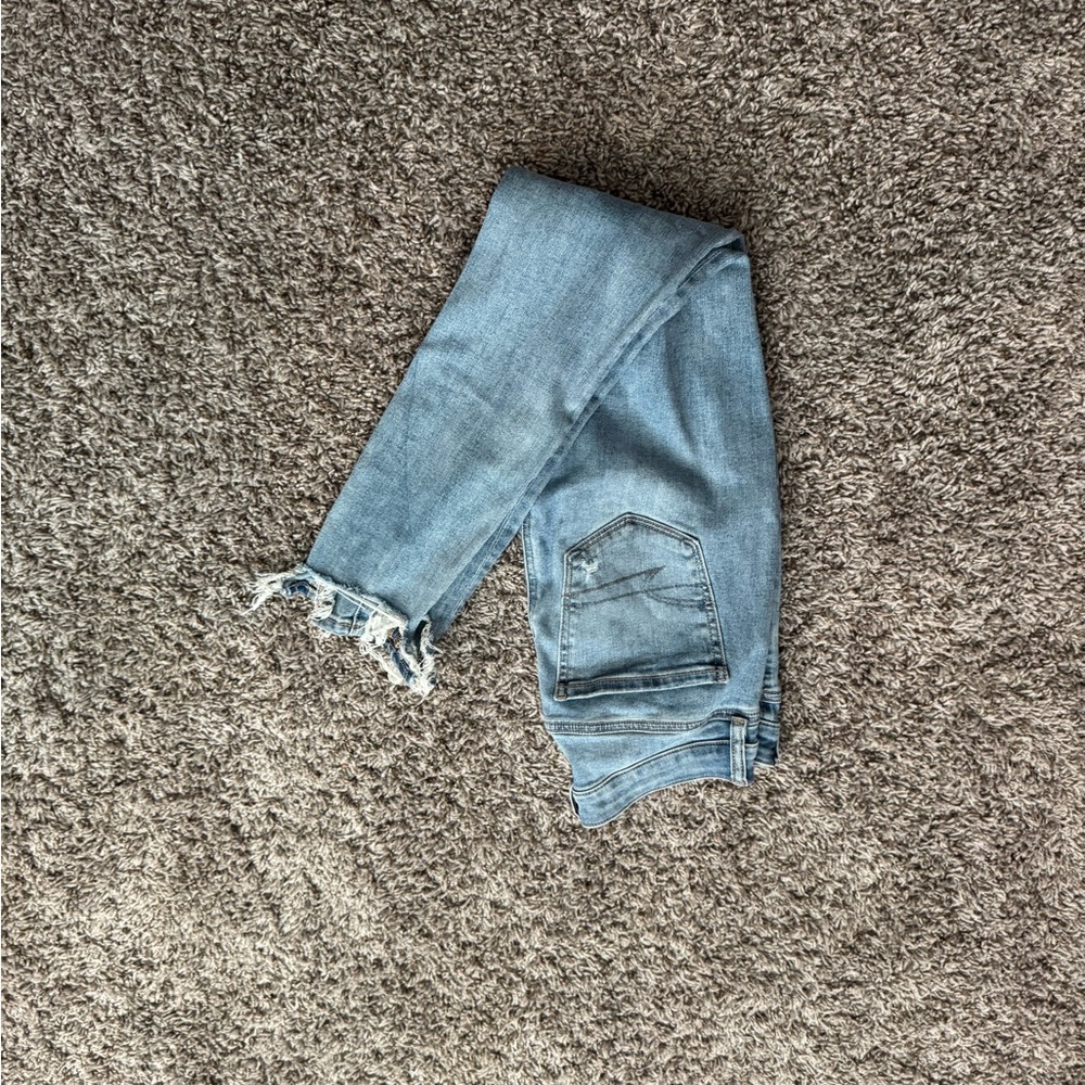 American Eagle Outfitters Light Blue Skinny Jeans